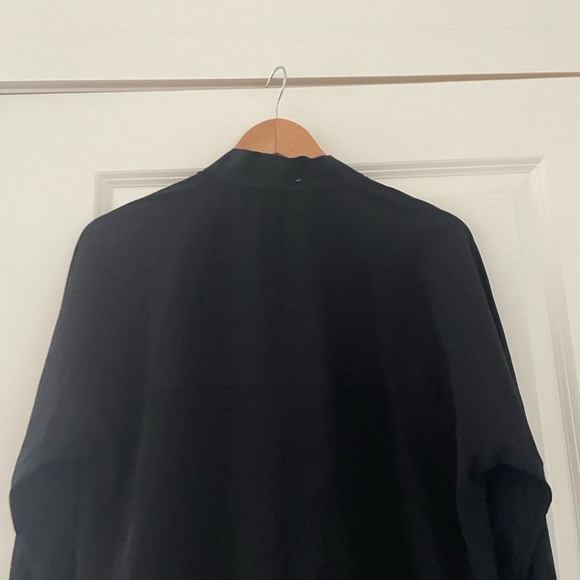 ADAY Something Borrowed Top Minimalist Neutral - Picture 6 of 9